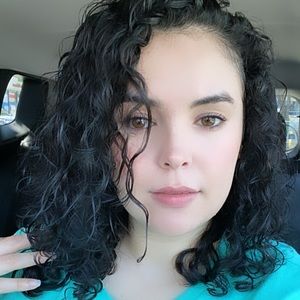 Meet your Posher, Elisabeth